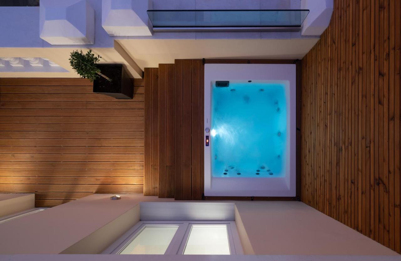 Praxitelous Luxury Suites Athén Kültér fotó