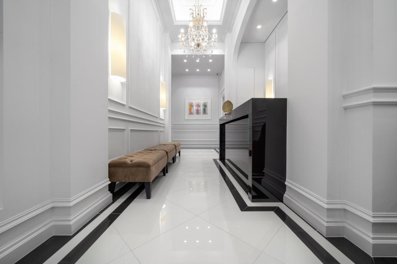 Praxitelous Luxury Suites Athén Kültér fotó