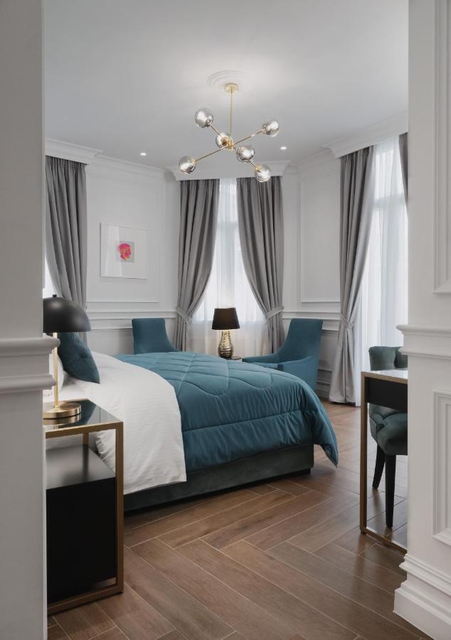 Praxitelous Luxury Suites Athén Kültér fotó