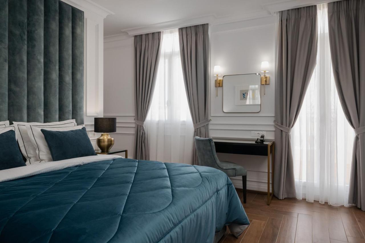 Praxitelous Luxury Suites Athén Kültér fotó