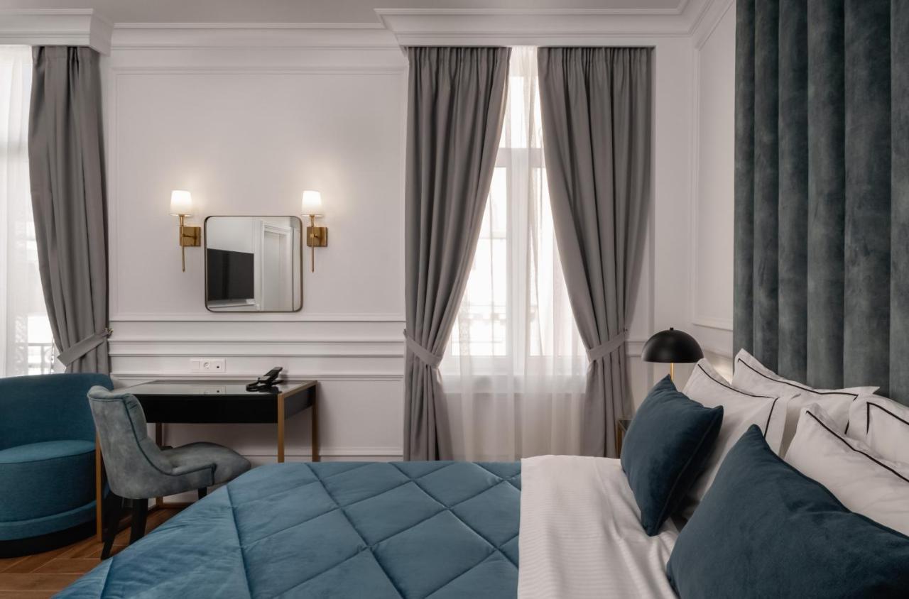 Praxitelous Luxury Suites Athén Kültér fotó
