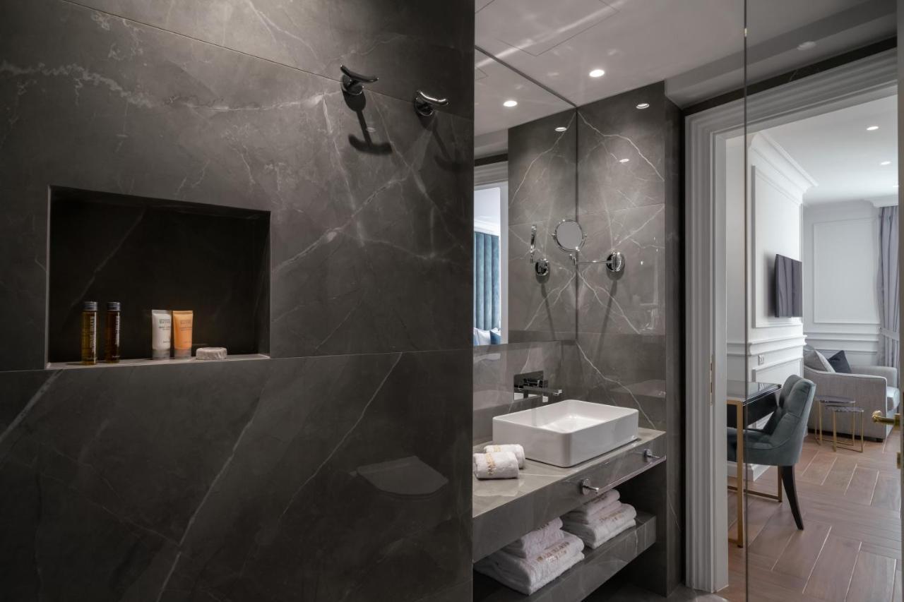 Praxitelous Luxury Suites Athén Kültér fotó